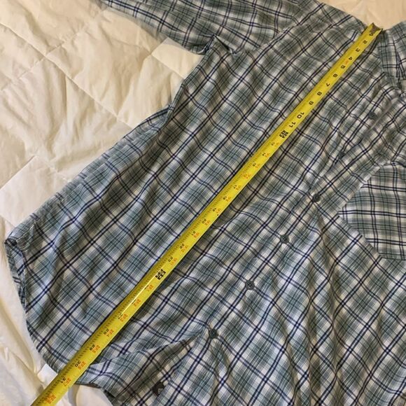COLUMBIA, insect blocker, long sleeve, button down, mesh vent back - Picture 10 of 12
